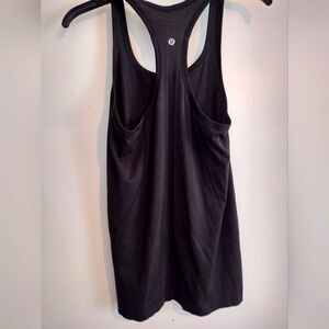 Swiftly Tech Racerback Tank Top 2.0Hip Length